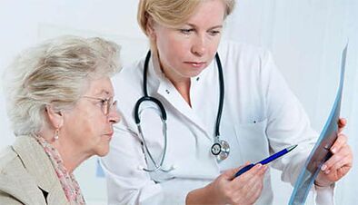 Een patiënt met symptomen van thoracale osteochondrose raadpleegde een arts om de diagnose te verduidelijken